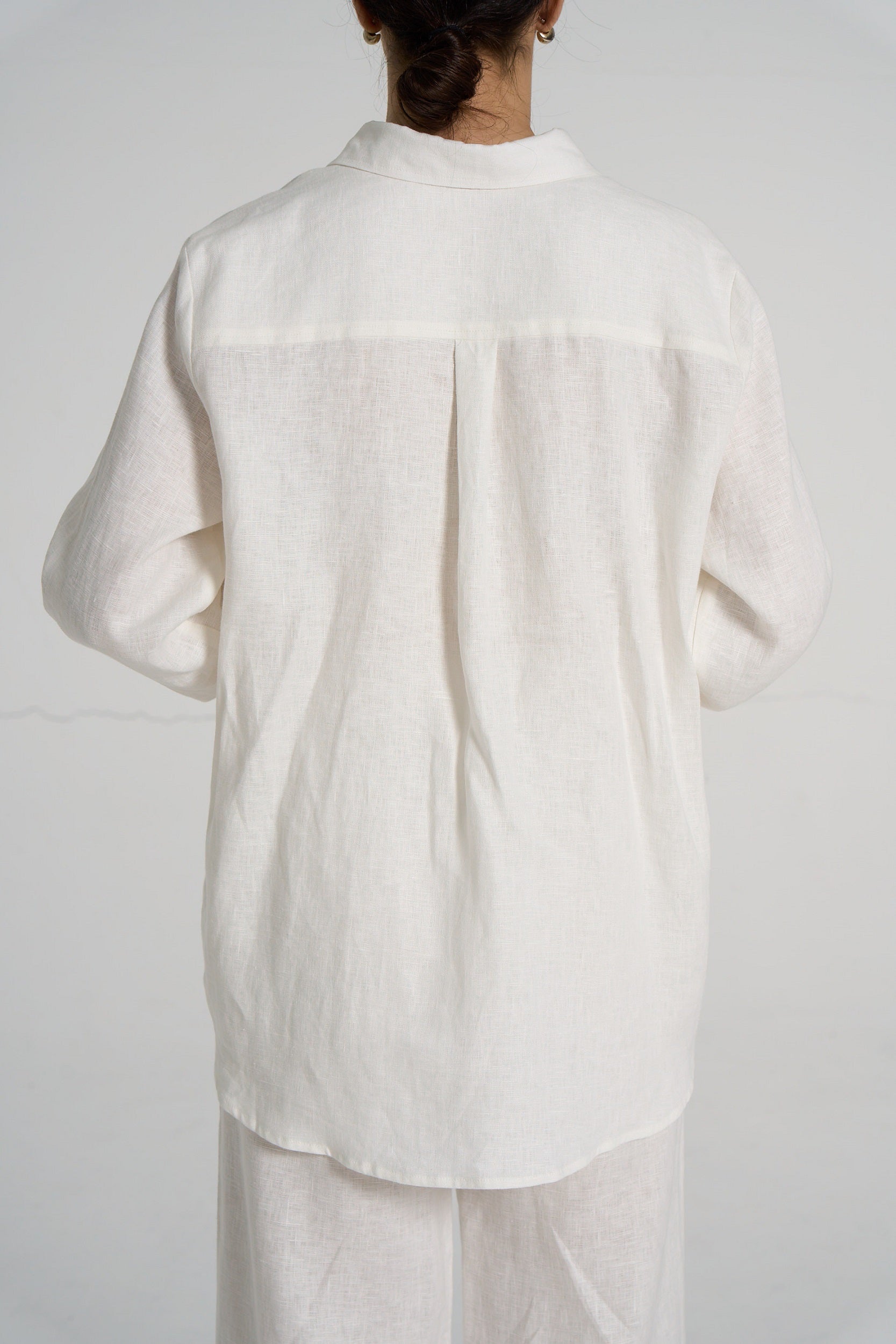 Sana - Premium Linen Shirt - Relaxed-fit - Off-White