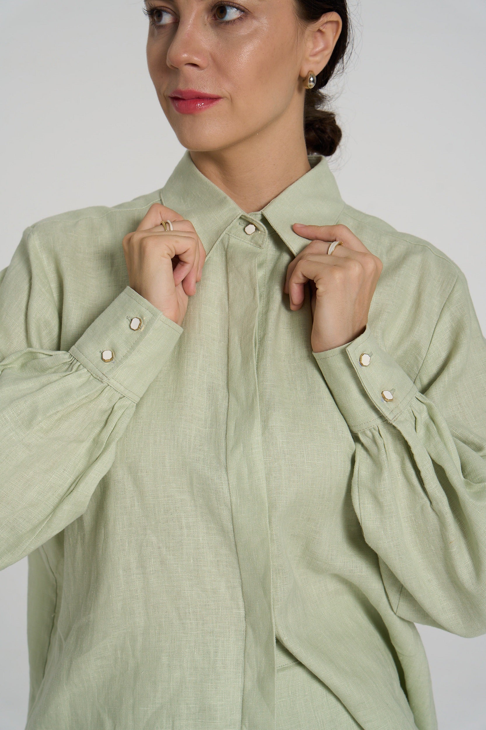 Sana - Premium Linen Shirt - Relaxed-fit - Off-White
